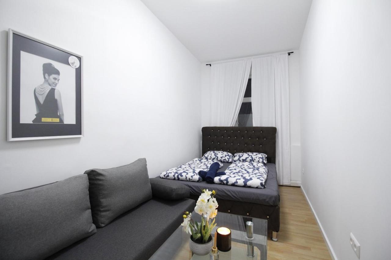 Comfort Triple Room Th Βιέννη Εξωτερικό φωτογραφία
