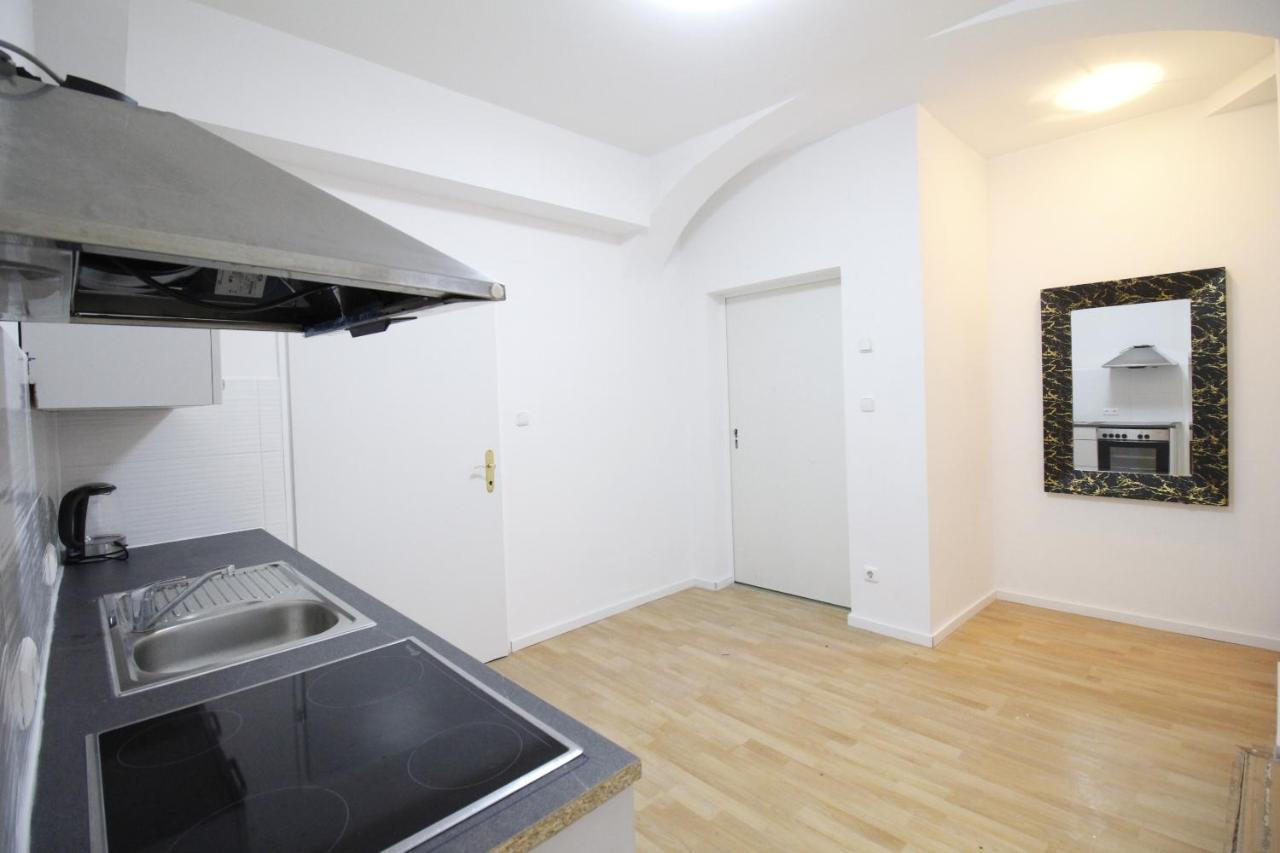 Comfort Triple Room Th Βιέννη Εξωτερικό φωτογραφία
